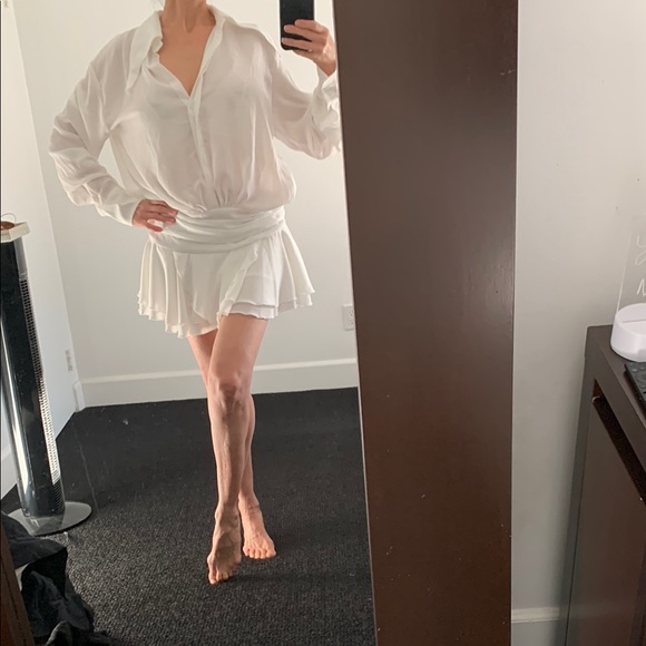 White Long Sleeve Blouse and Skirt Set - Picture 2 of 4